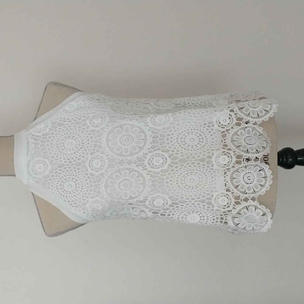 Elegant White Lace Halter Top